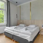 Lägenhetshotell Dom & House Unique 3*