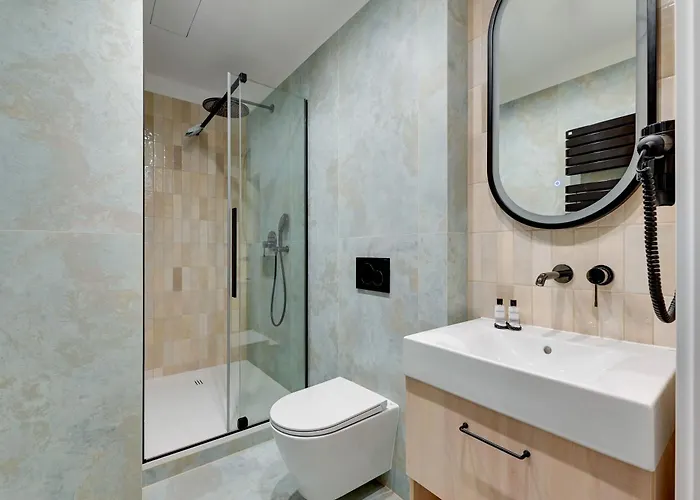 Dom & House Unique 3*